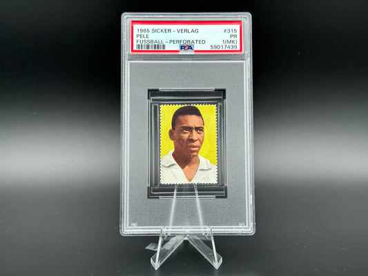 Pele 1965 Sticker - Verlag Fussball Perforated PSA 1 (MK)